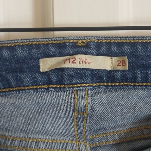 Levis slim fit - Picture 2 of 3